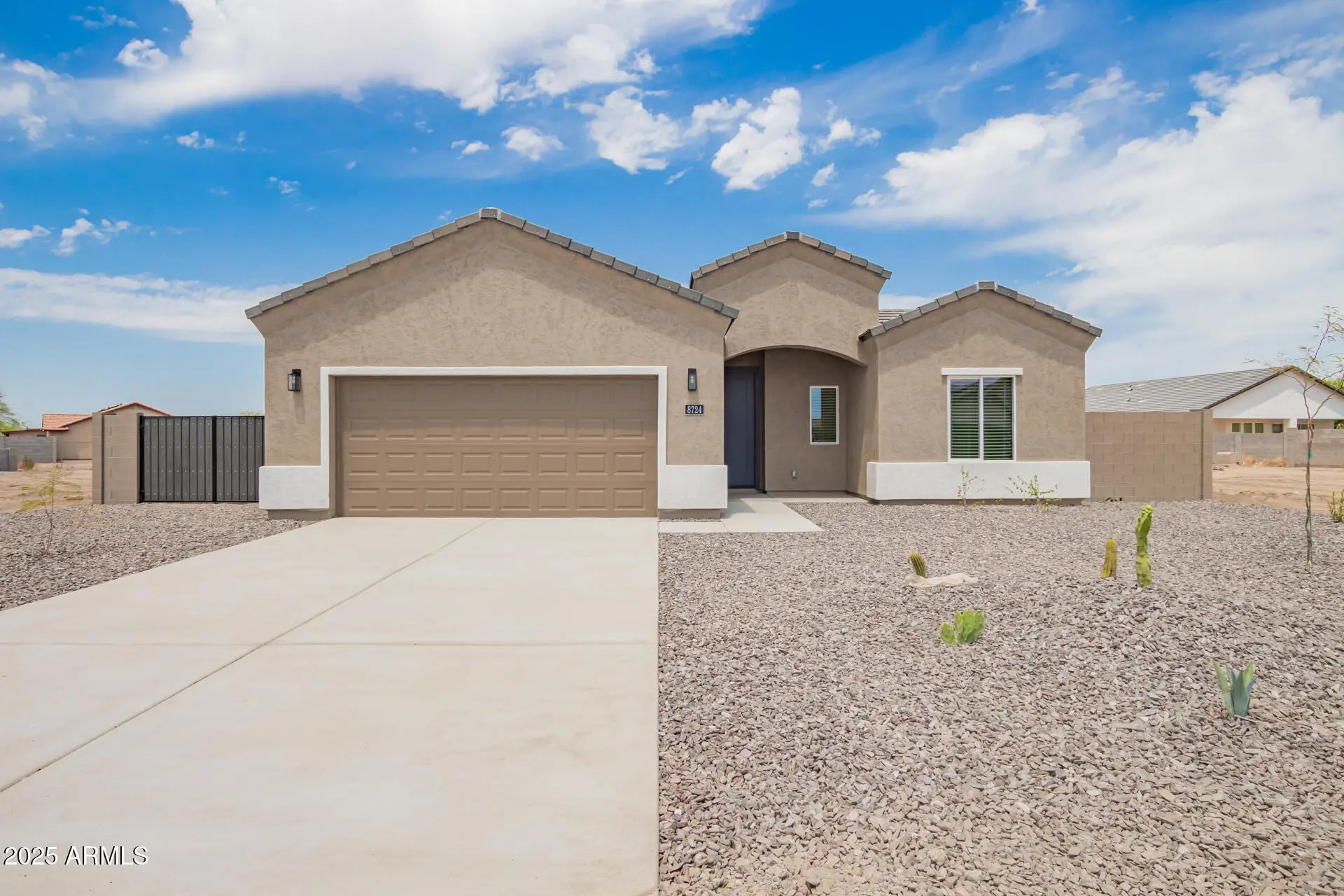 Photo of Listing #7002702