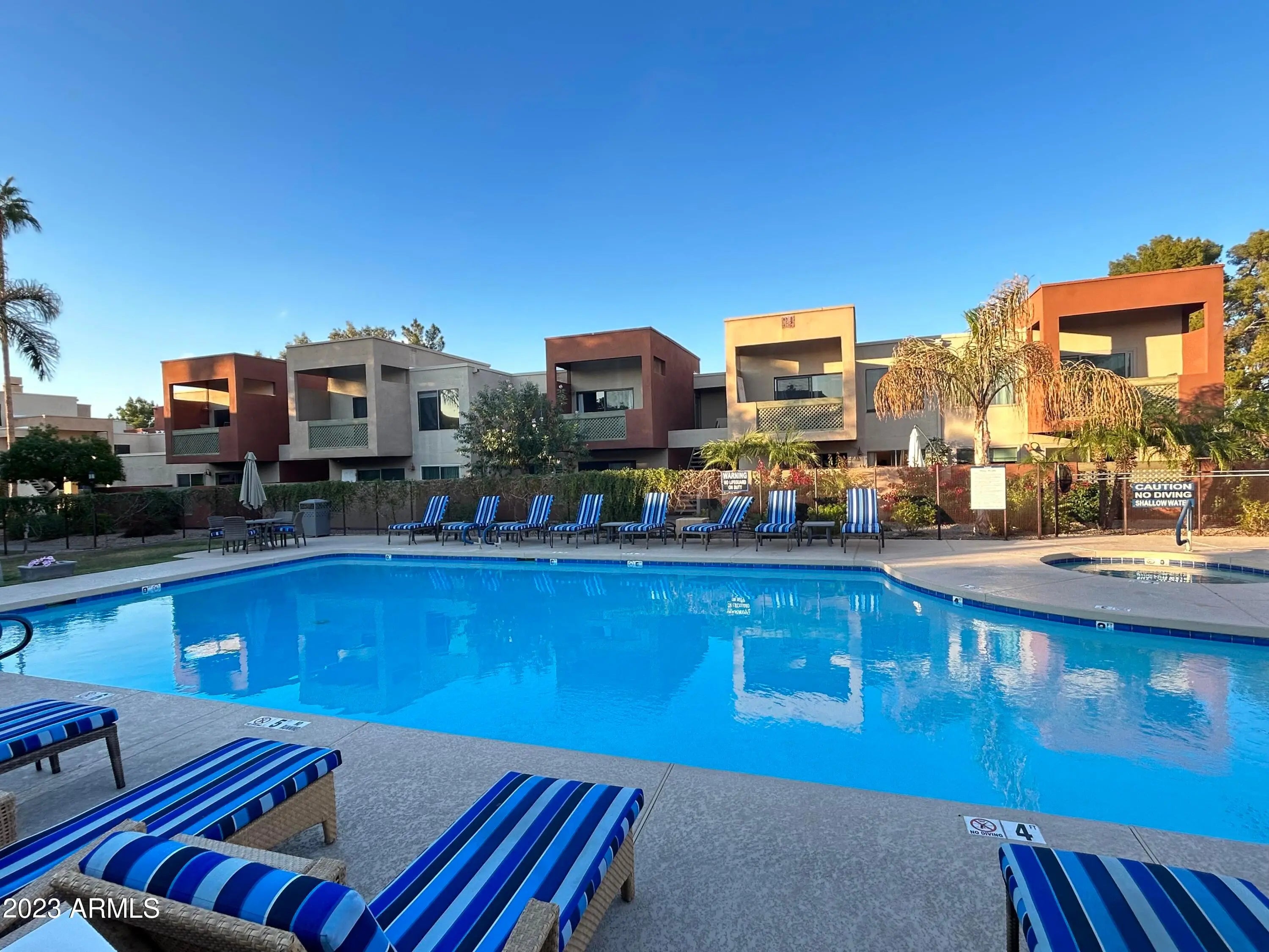 Photo of Listing #7002706