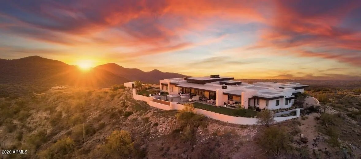 Photo of Listing #7003019