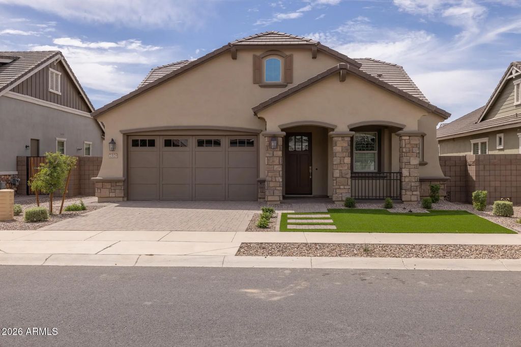 23129 E Mockingbird Drive, Queen Creek