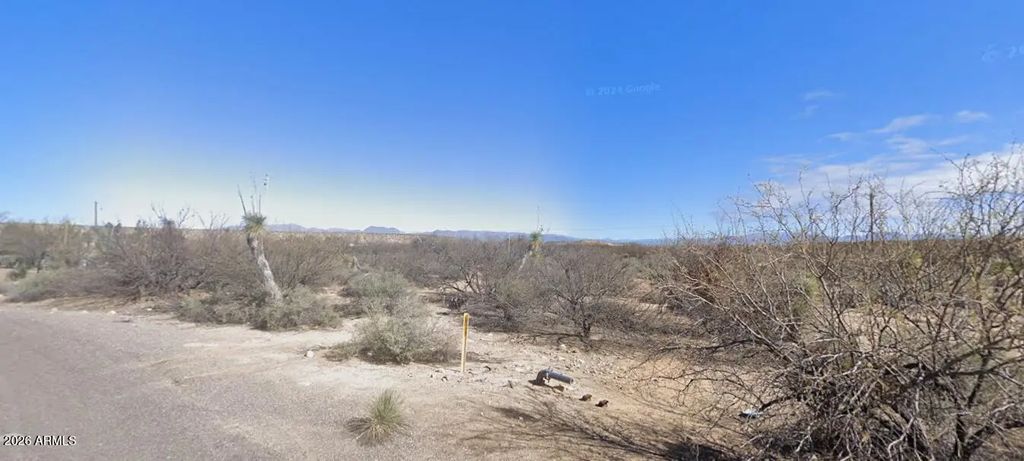 E Pommel St Lot 111 -- (unit -), Safford