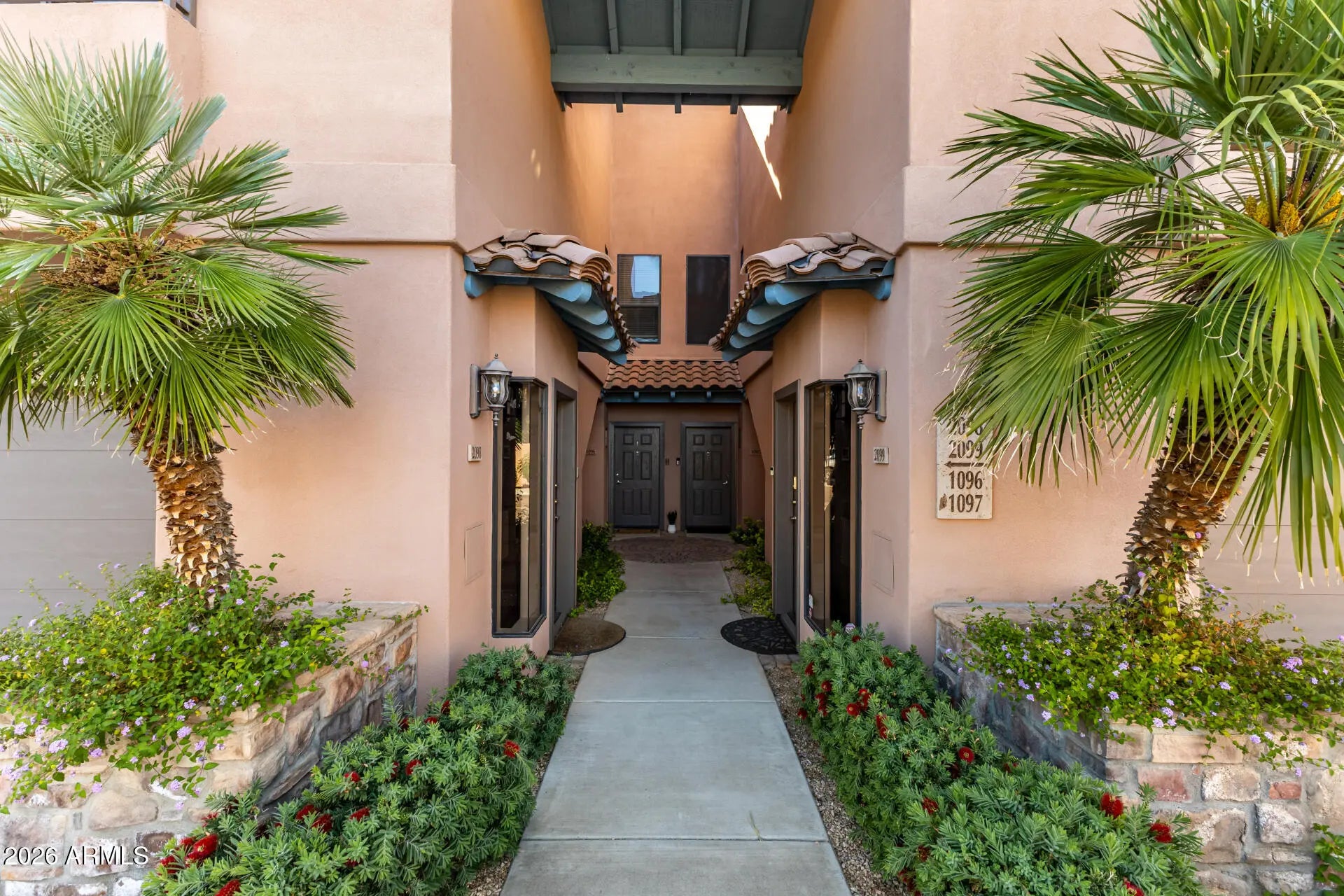 Photo of Listing #7004064