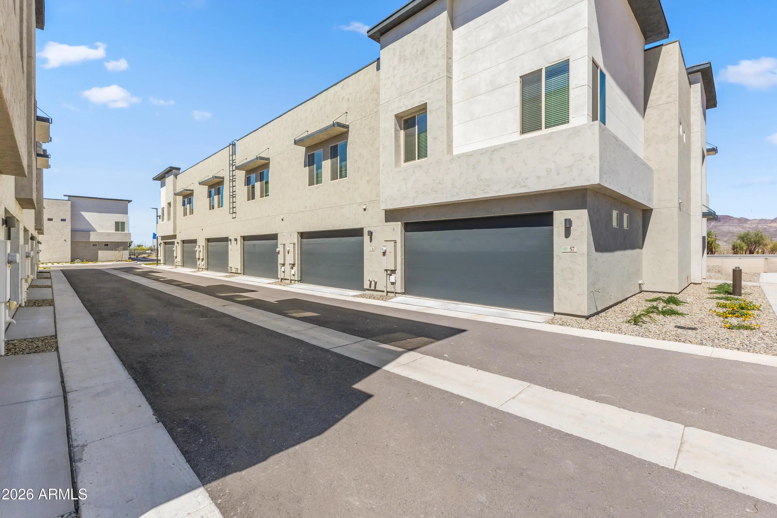 Photo of Listing #7003791