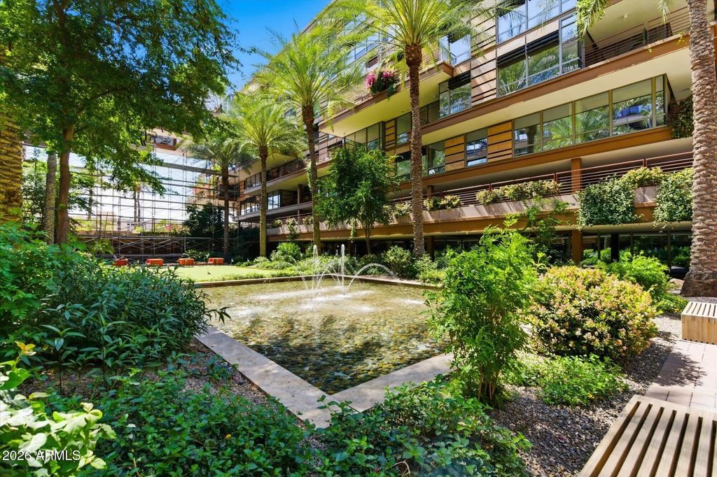 7137 E Rancho Vista (unit 2009), Scottsdale