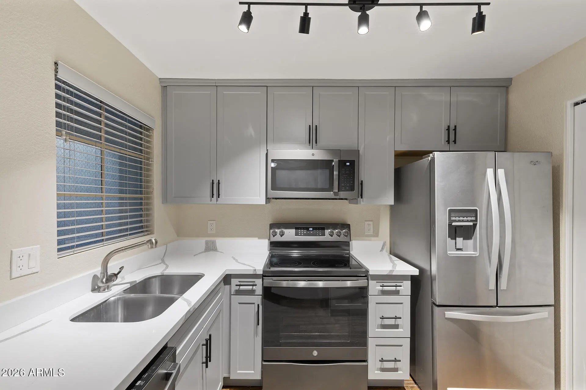 Photo of Listing #7011380