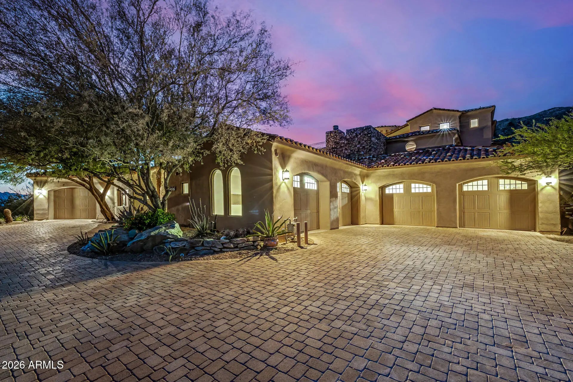 Photo of Listing #7003953