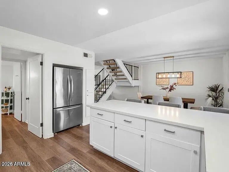 Photo of Listing #7004034