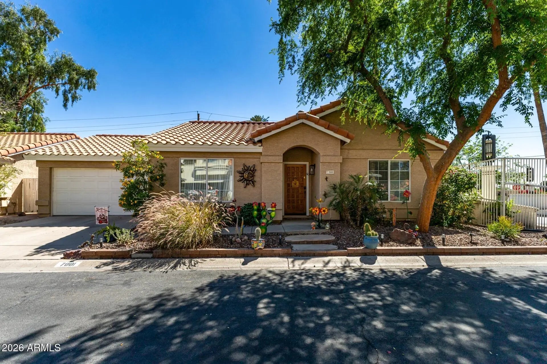 Photo of Listing #7005300