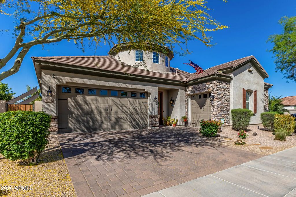 22186 E Creekside Drive, Queen Creek