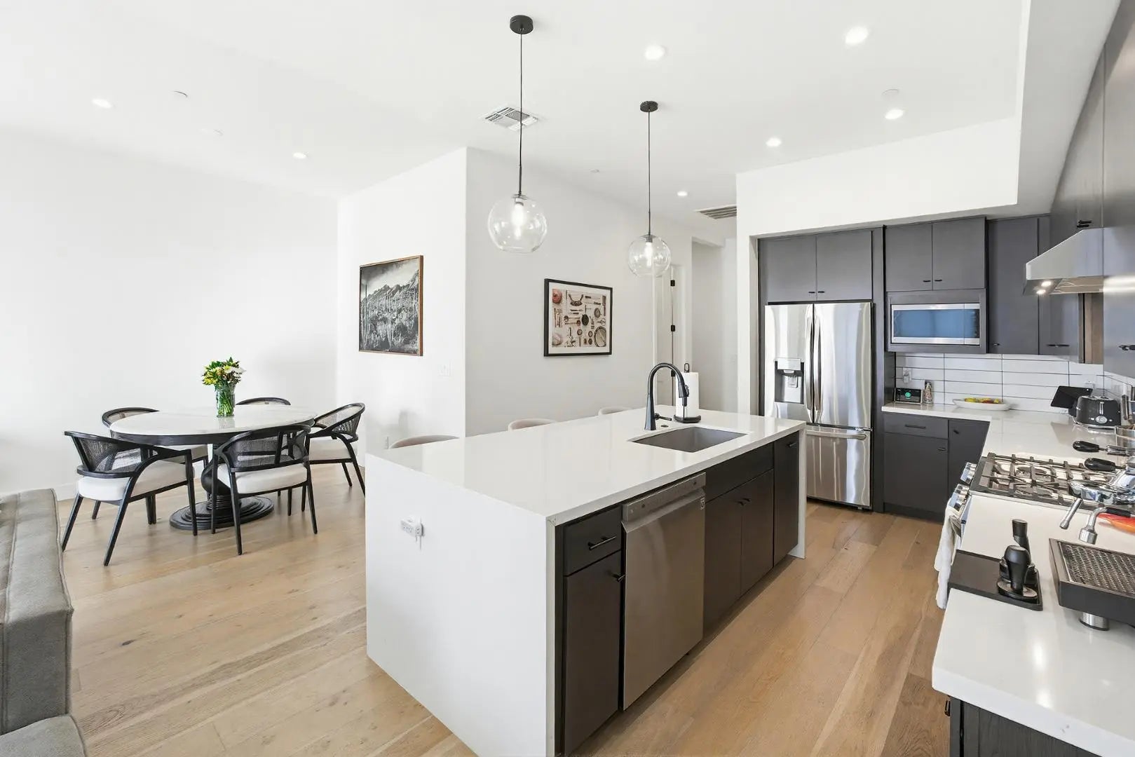 Photo of Listing #7004272