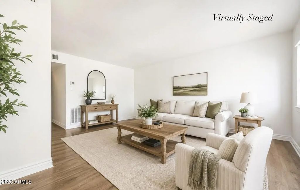 1702 W Tuckey Lane (unit 103), Phoenix