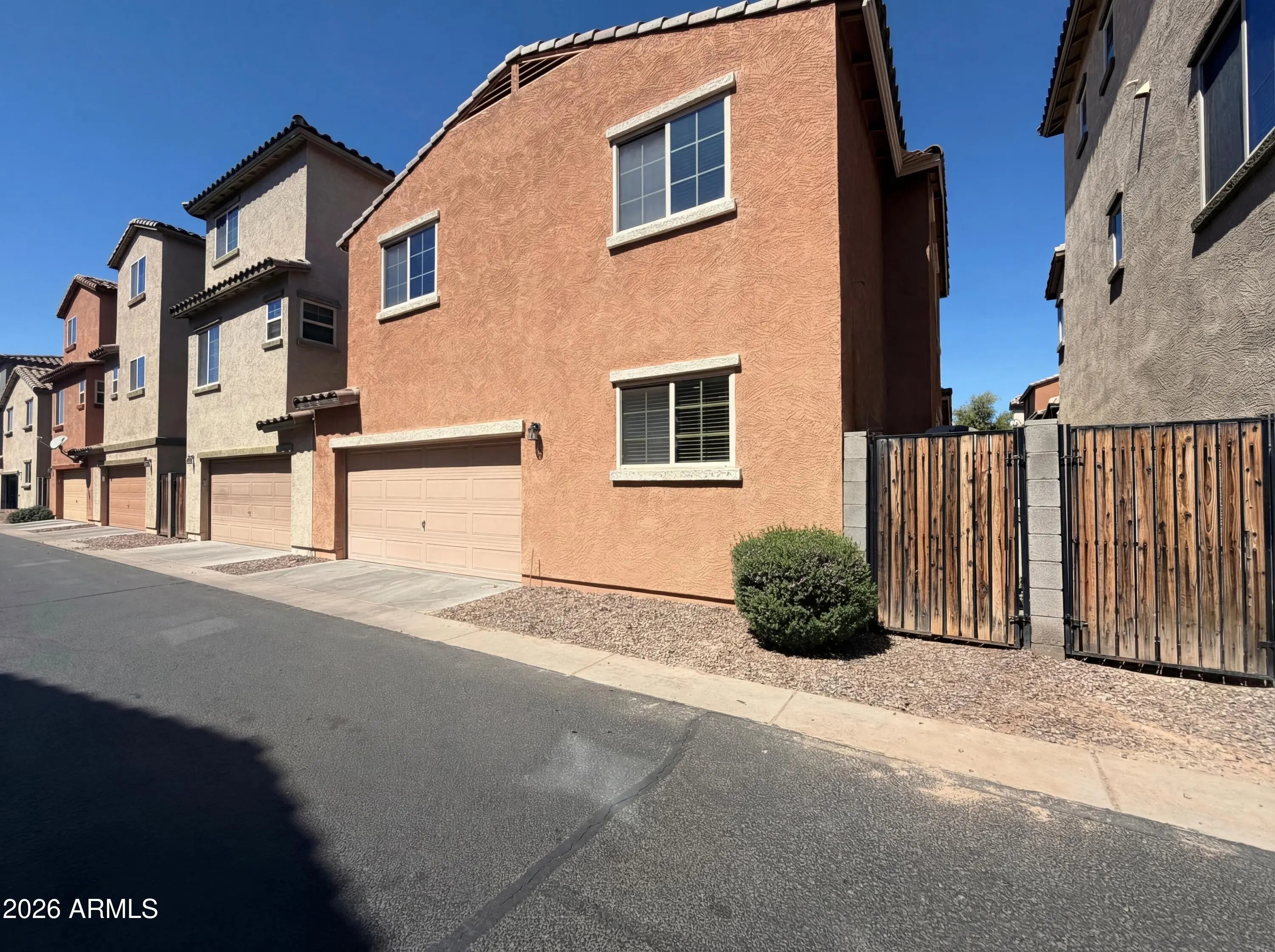 Photo of Listing #7004380