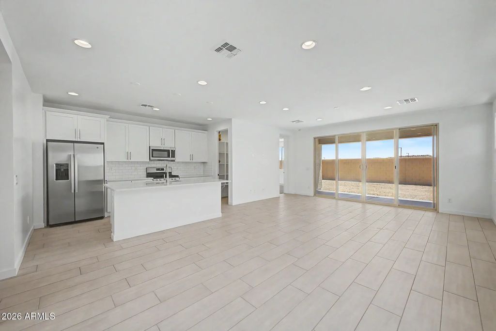 18191 W Elizabeth Avenue, Goodyear