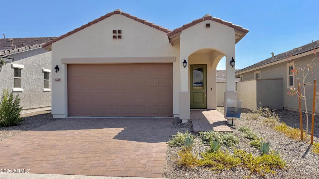 5579 N 205th Lane, Buckeye