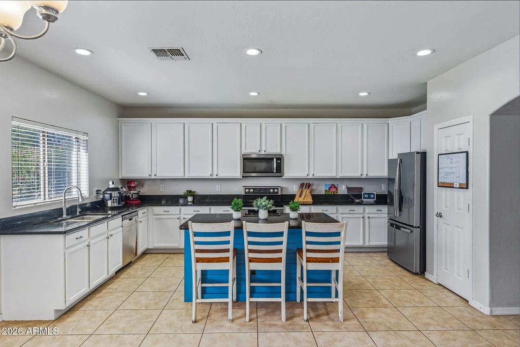 43879 W Maricopa Avenue, Maricopa