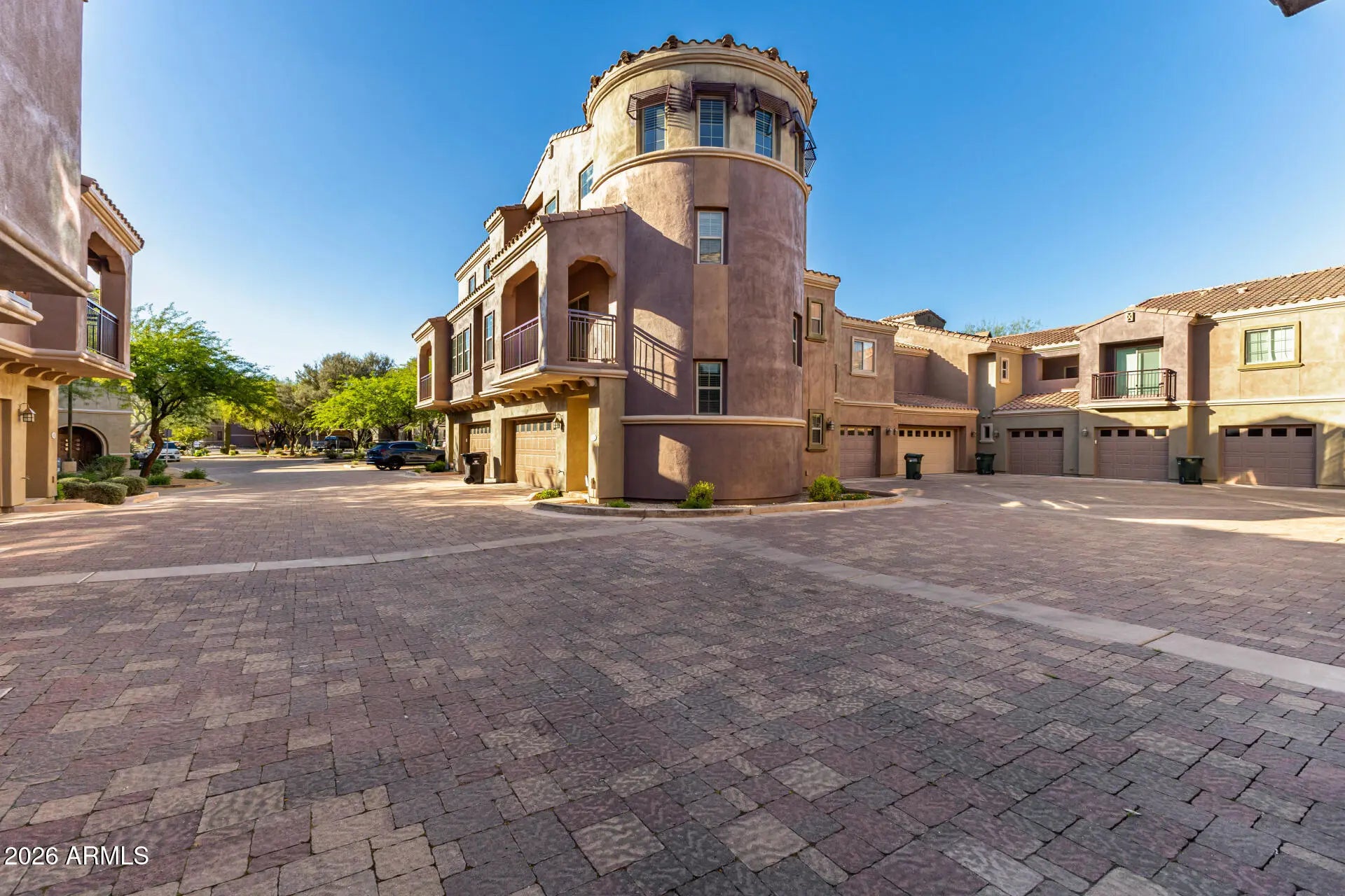 Photo of Listing #7004740