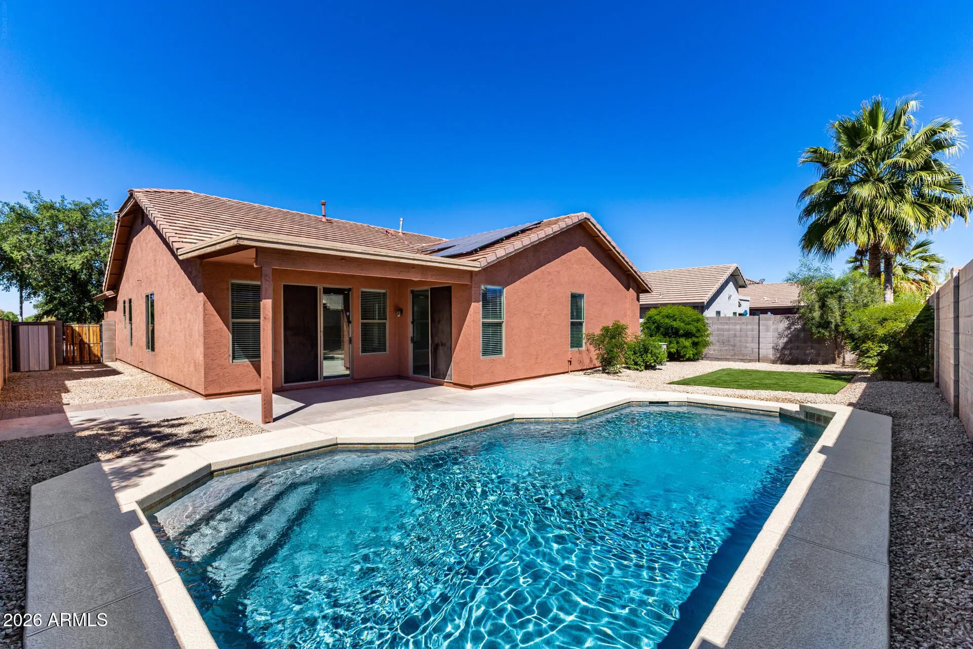 Photo of Listing #7005399