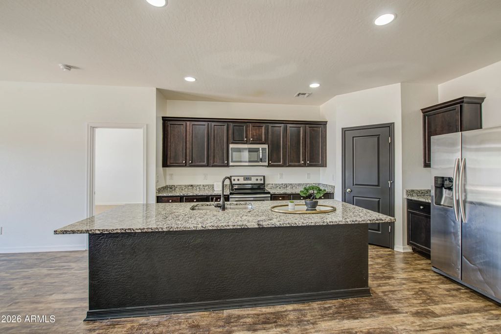 36833 W Mattino Lane, Maricopa