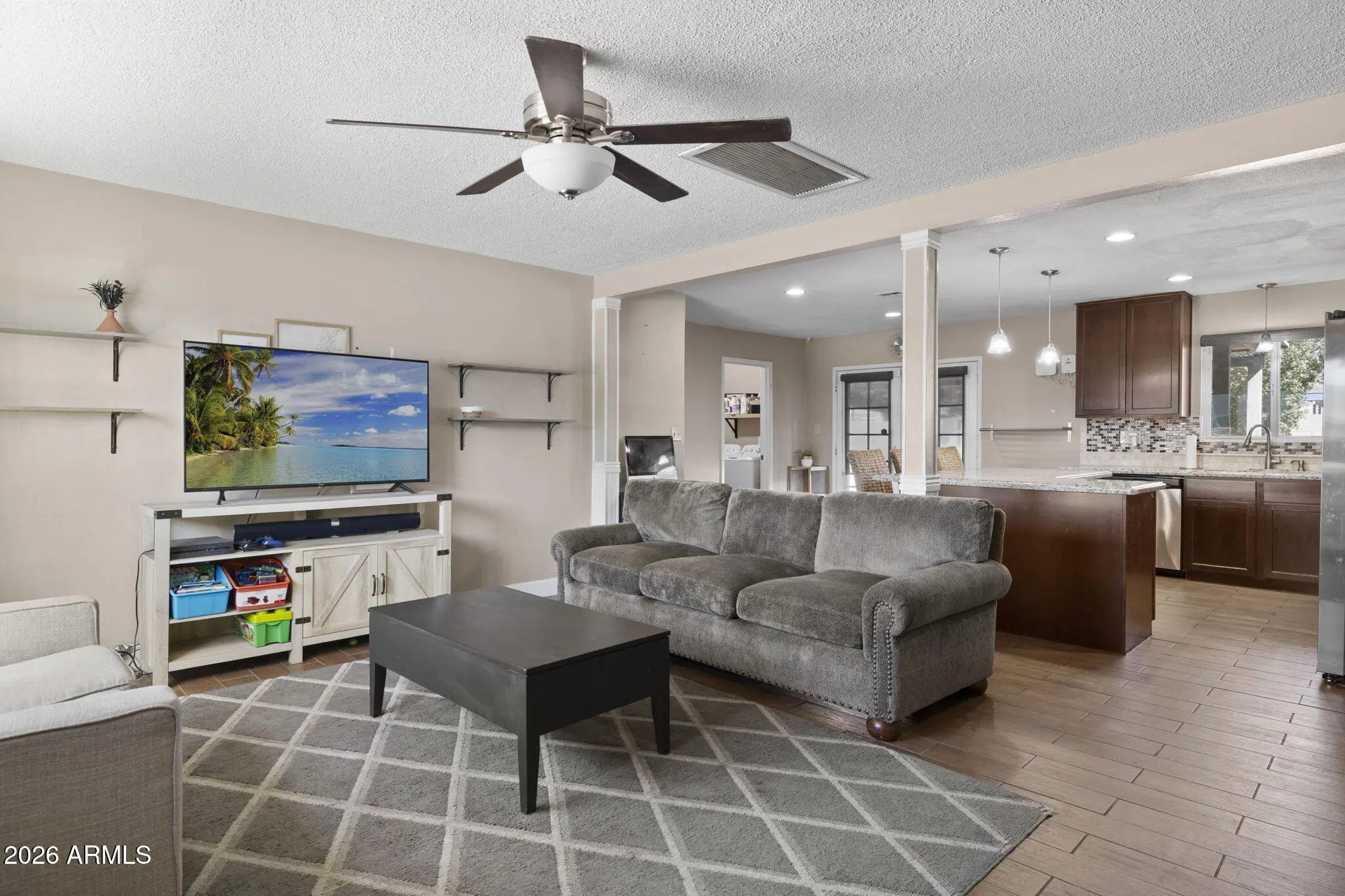 Photo of Listing #7006616