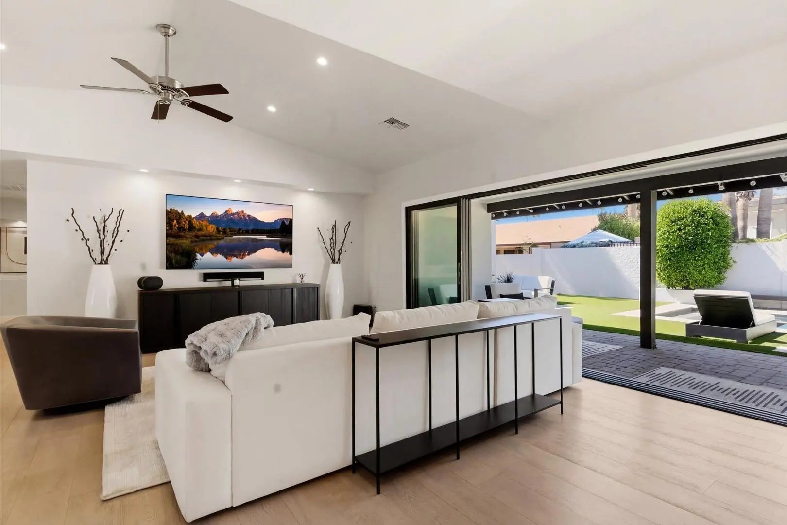 Photo of Listing #7005278