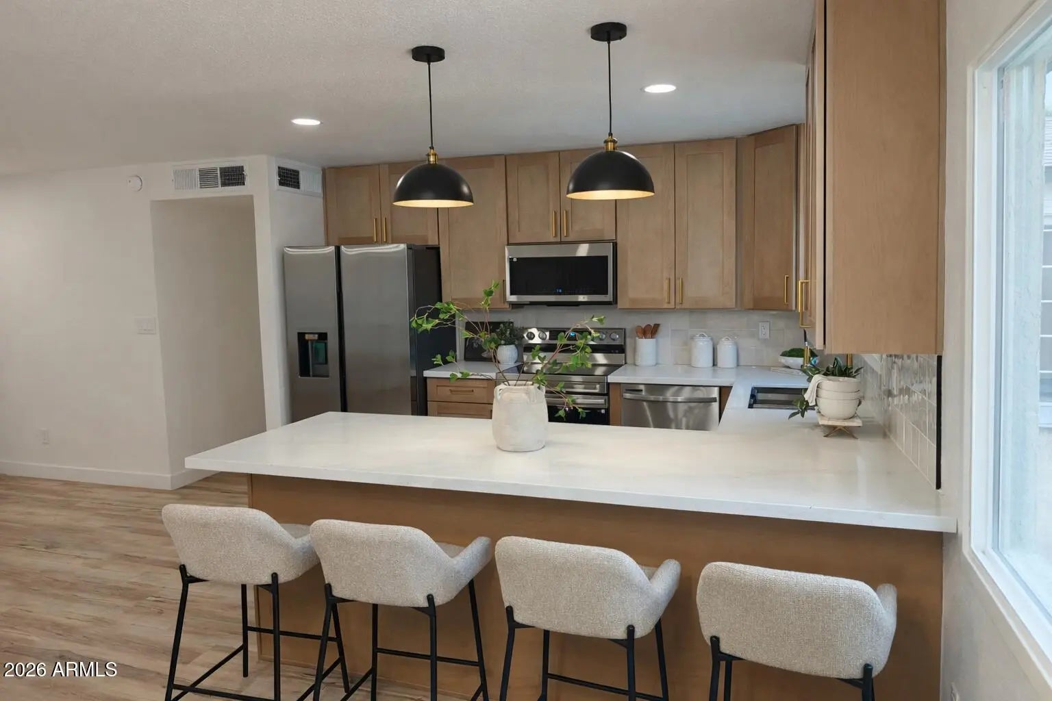 Photo of Listing #7005753