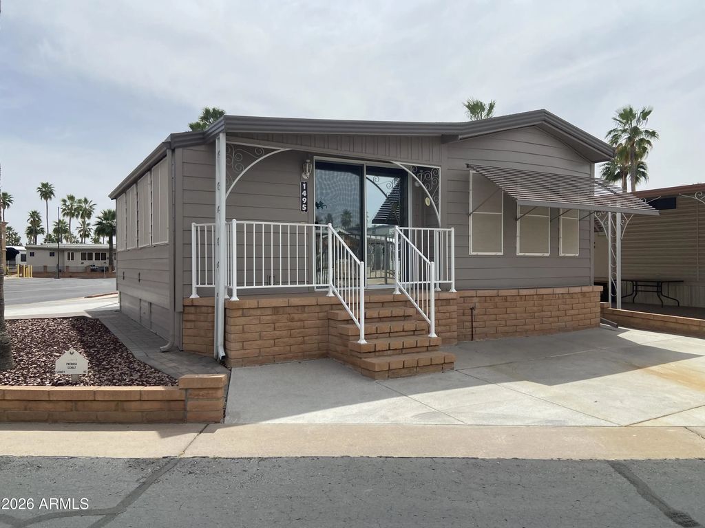 1495 W Pawnee Avenue, Apache Junction