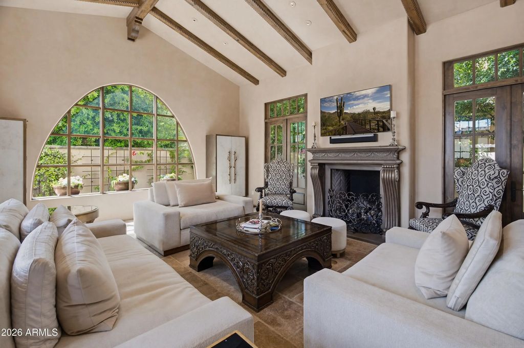 4949 E Lincoln Drive (unit 7), Paradise Valley