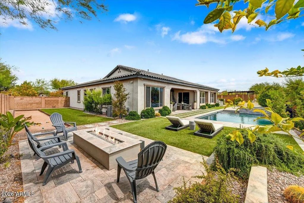 6221 E Calle Escuda, Cave Creek