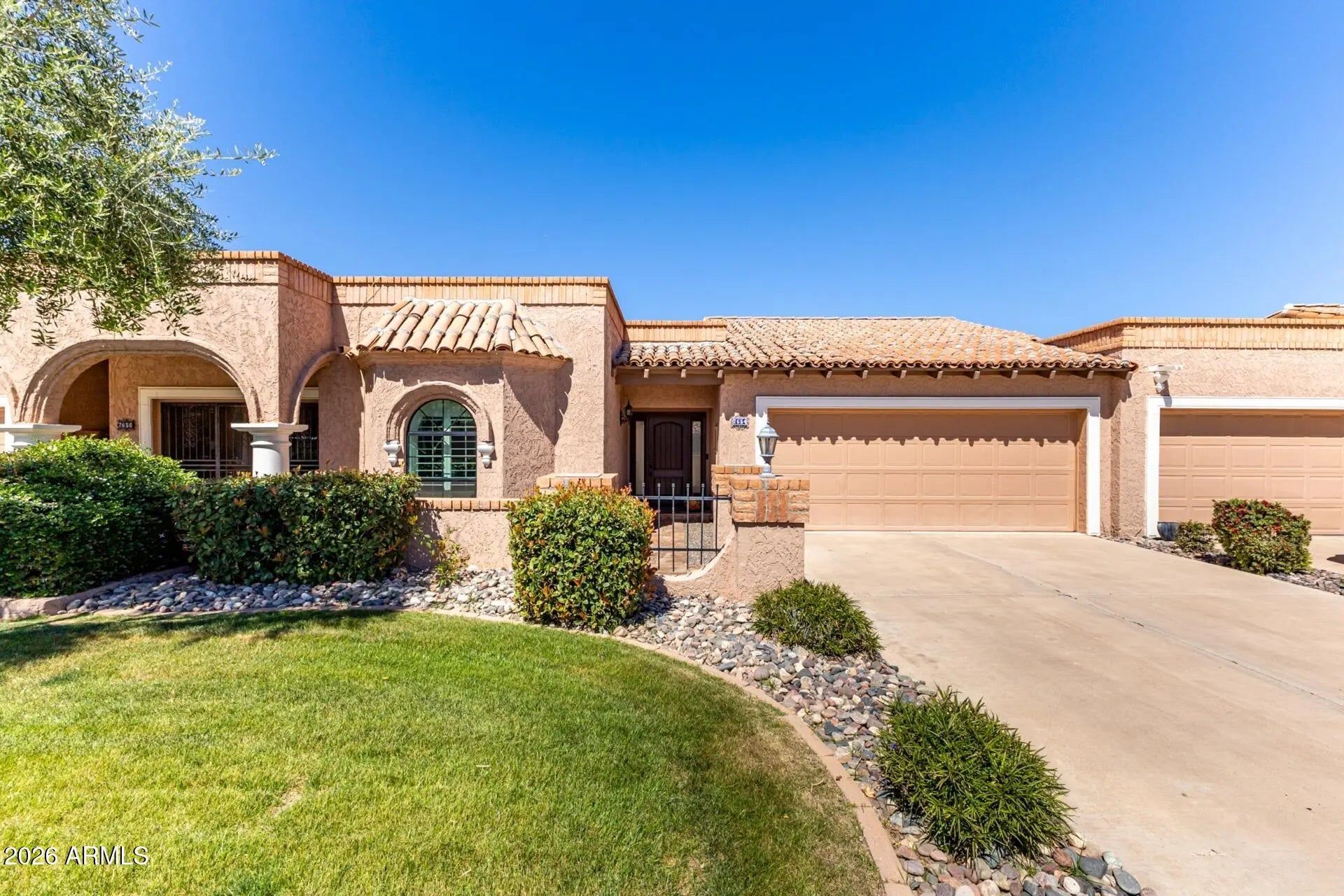 Photo of Listing #7005945