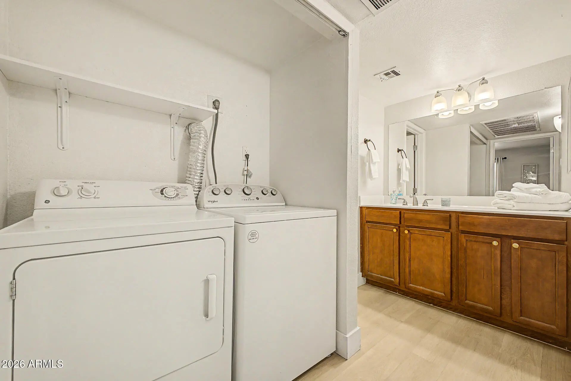 Photo of Listing #7006354