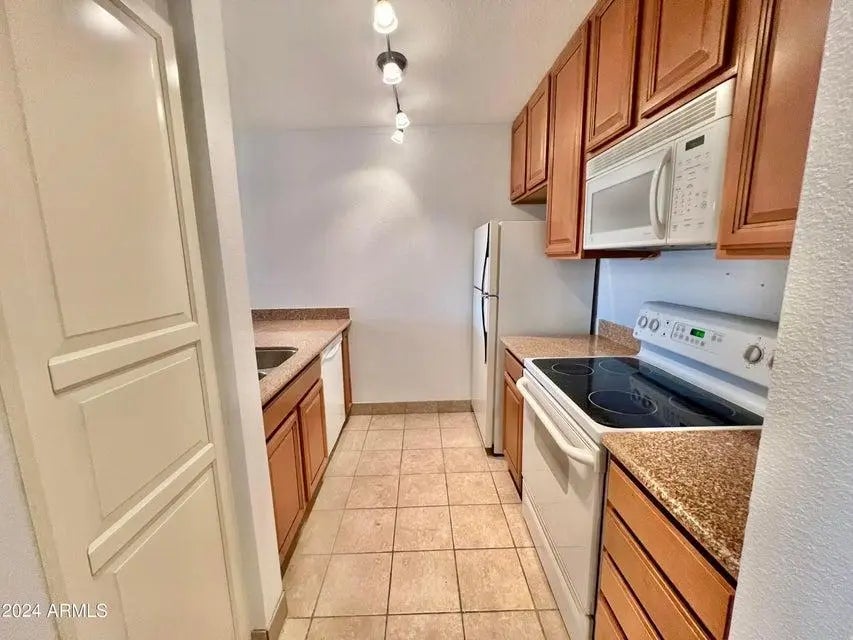 Photo of Listing #7006347