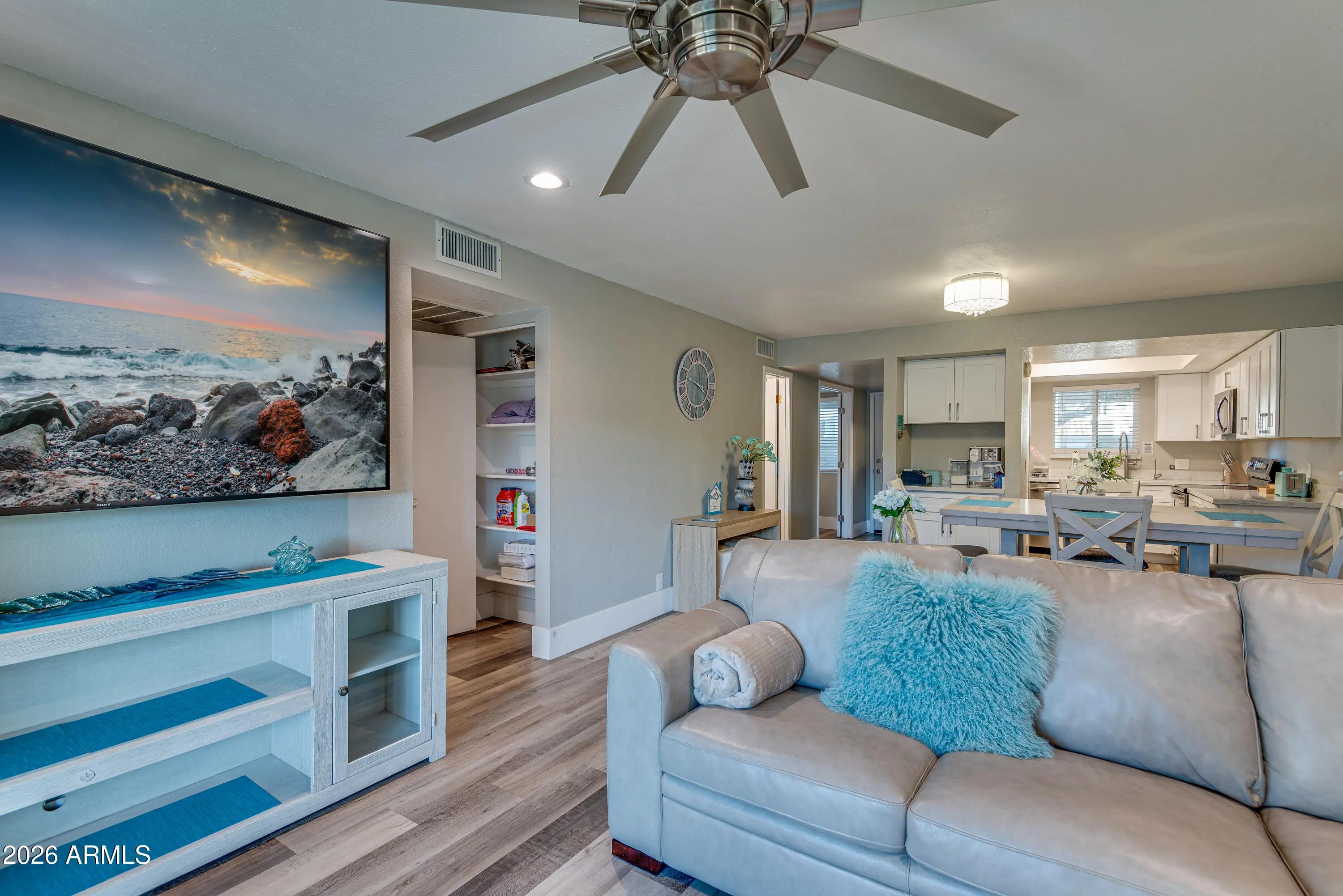 Photo of Listing #7007336