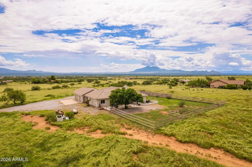 9354 S Deer Ridge Trail, Hereford