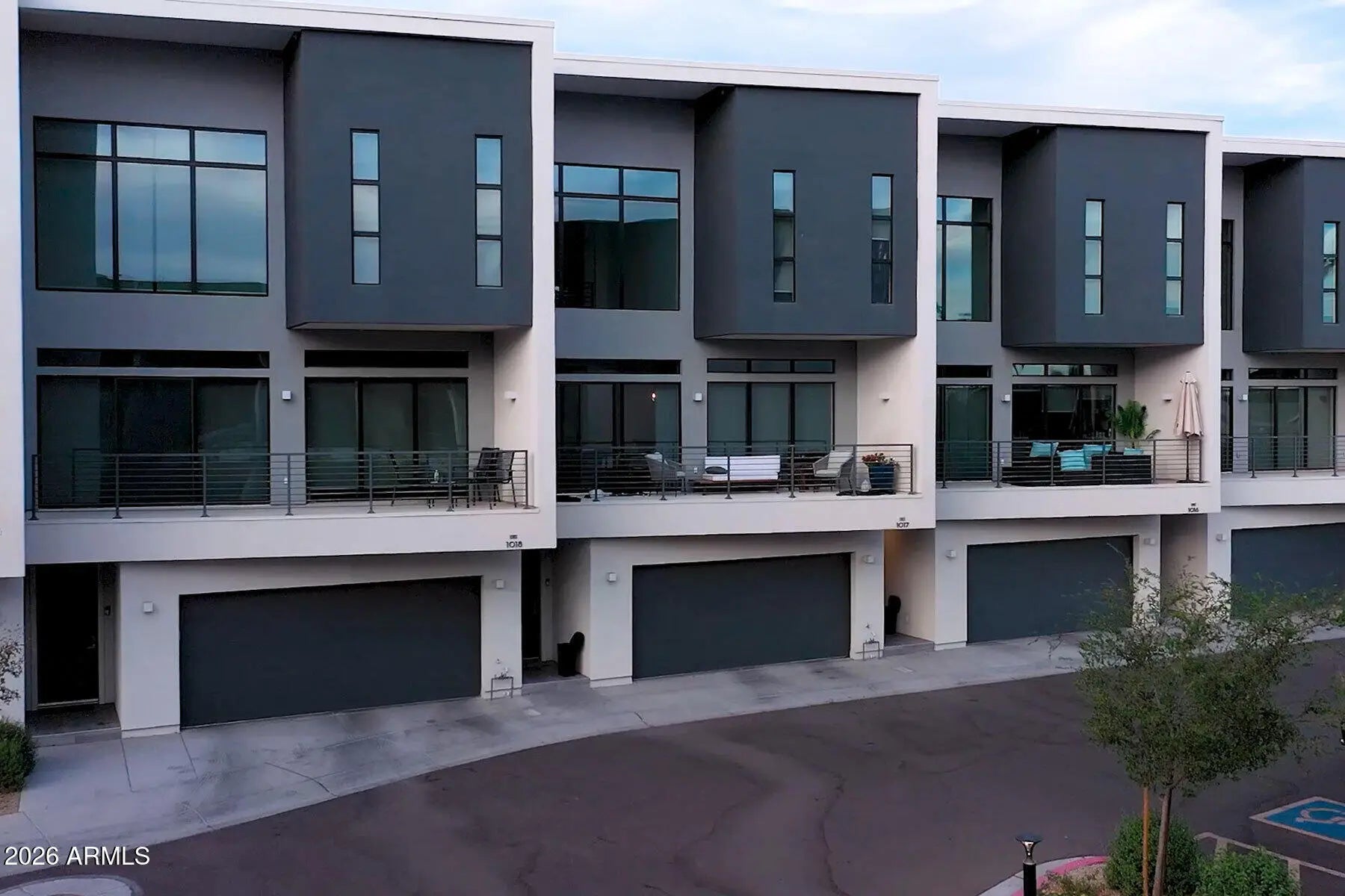 Photo of Listing #7006646