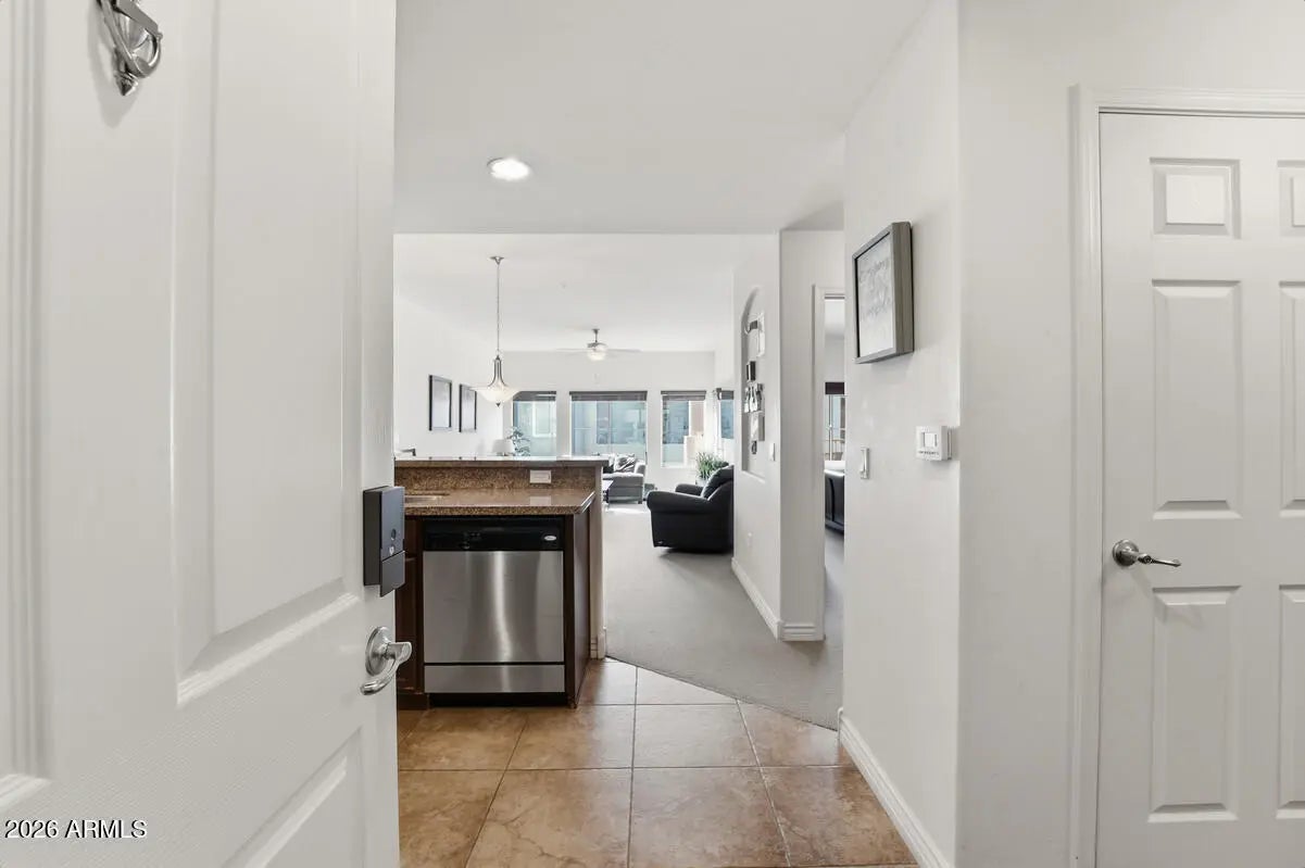 Photo of Listing #7007277