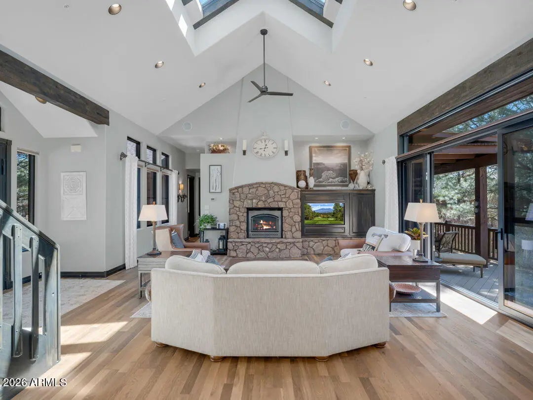 Photo of Listing #7007250