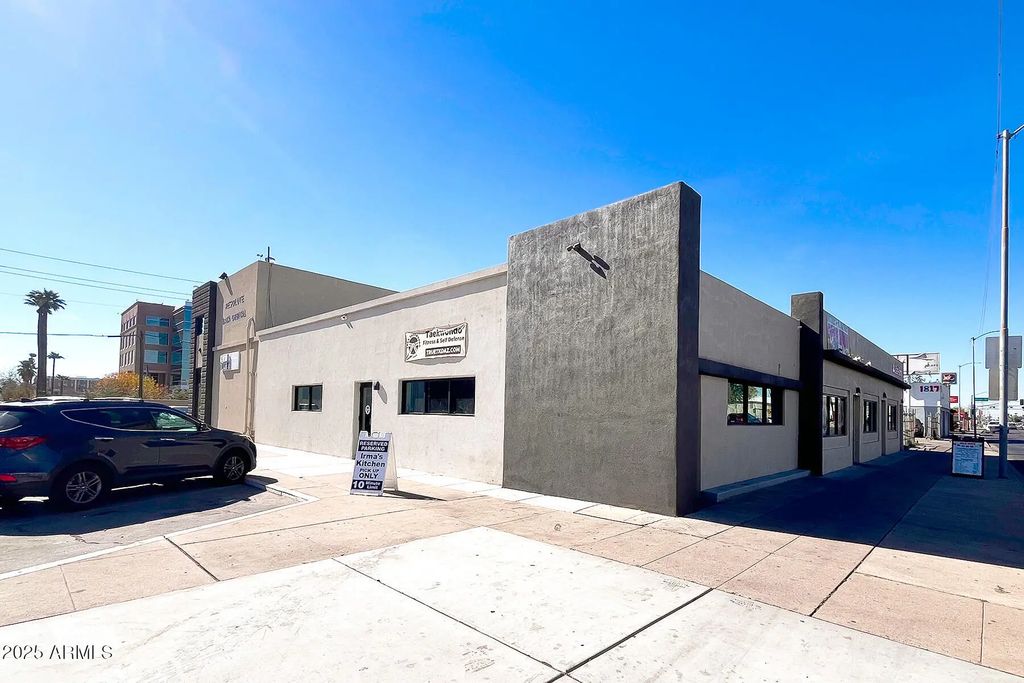 1805 W Van Buren Street (unit 100), Phoenix