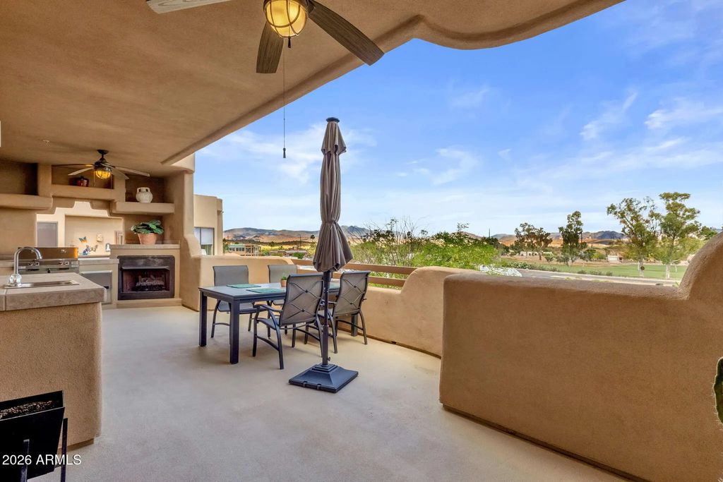 11011 N Zephyr Drive (unit 204), Fountain Hills