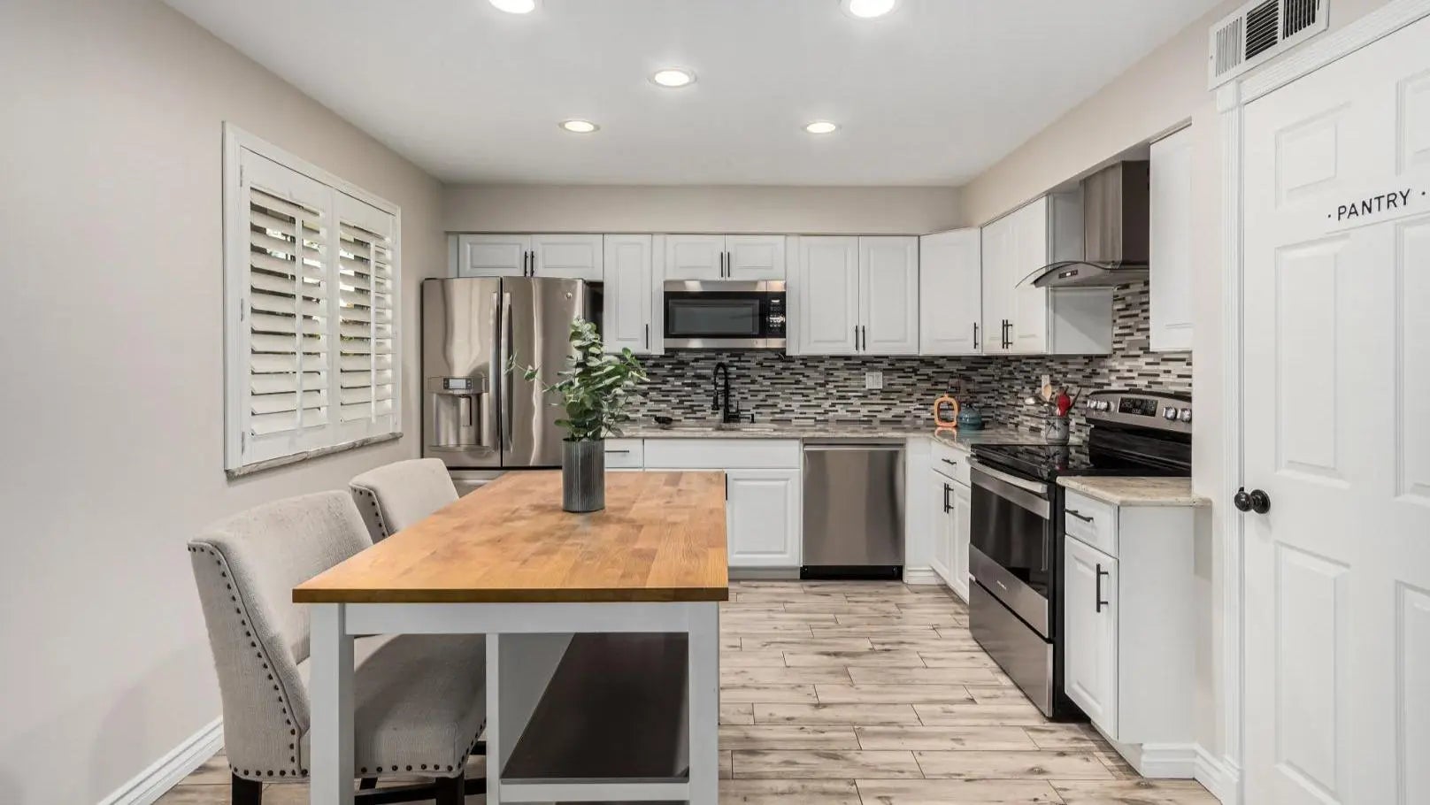 Photo of Listing #7007584