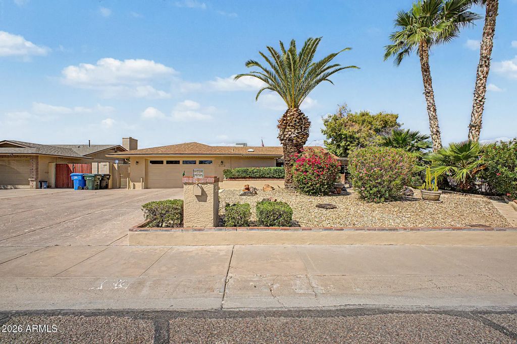 4740 E Voltaire Avenue, Phoenix