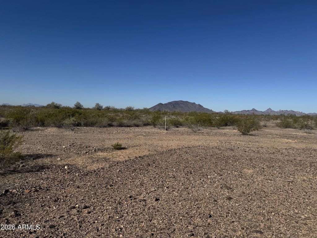 4275x W Glendale Avenue (unit 8), Tonopah