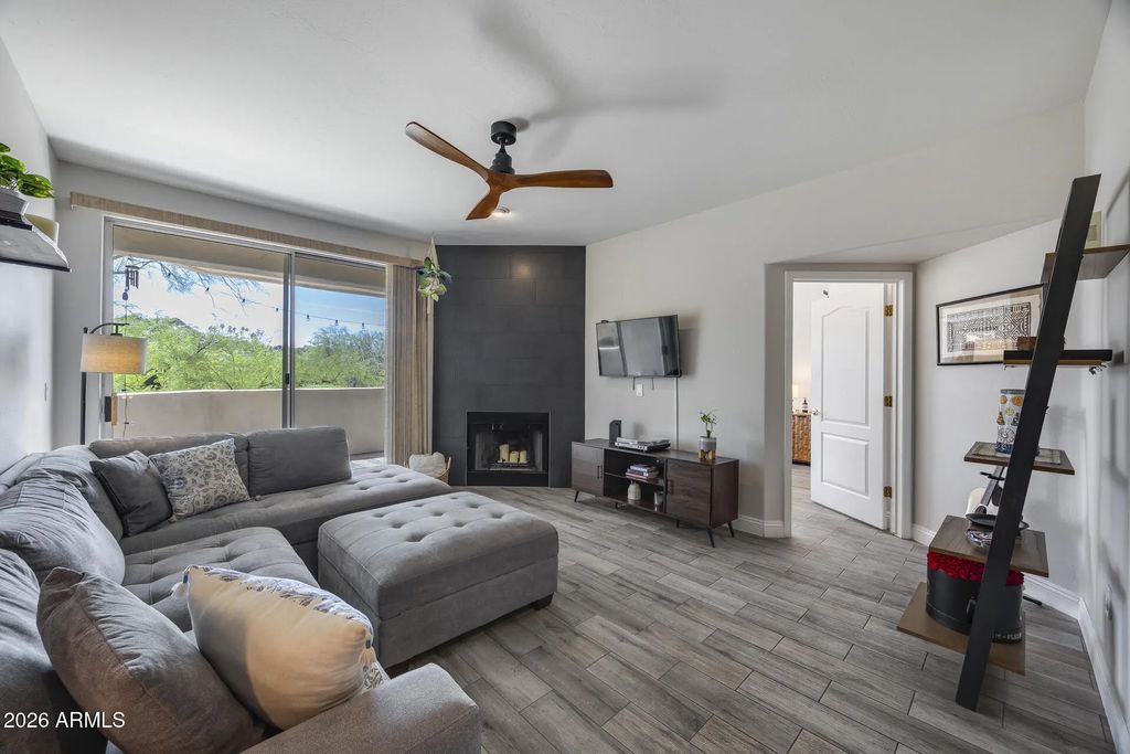 1747 E Northern Avenue (unit 117), Phoenix