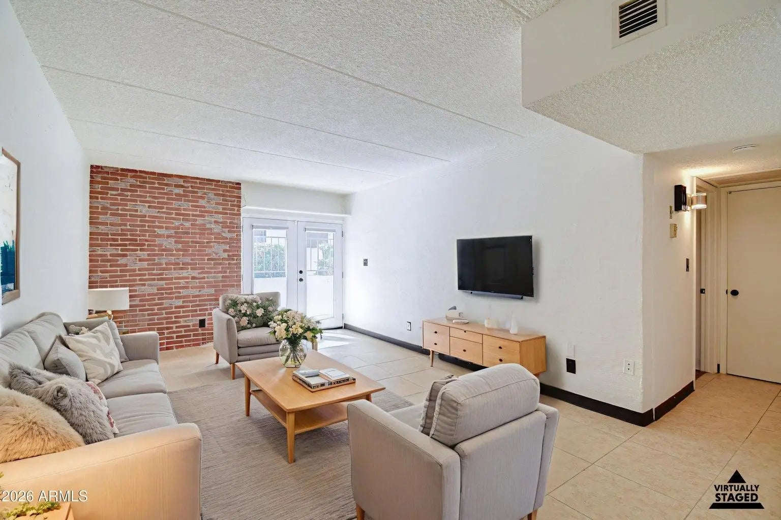 Photo of Listing #7008518