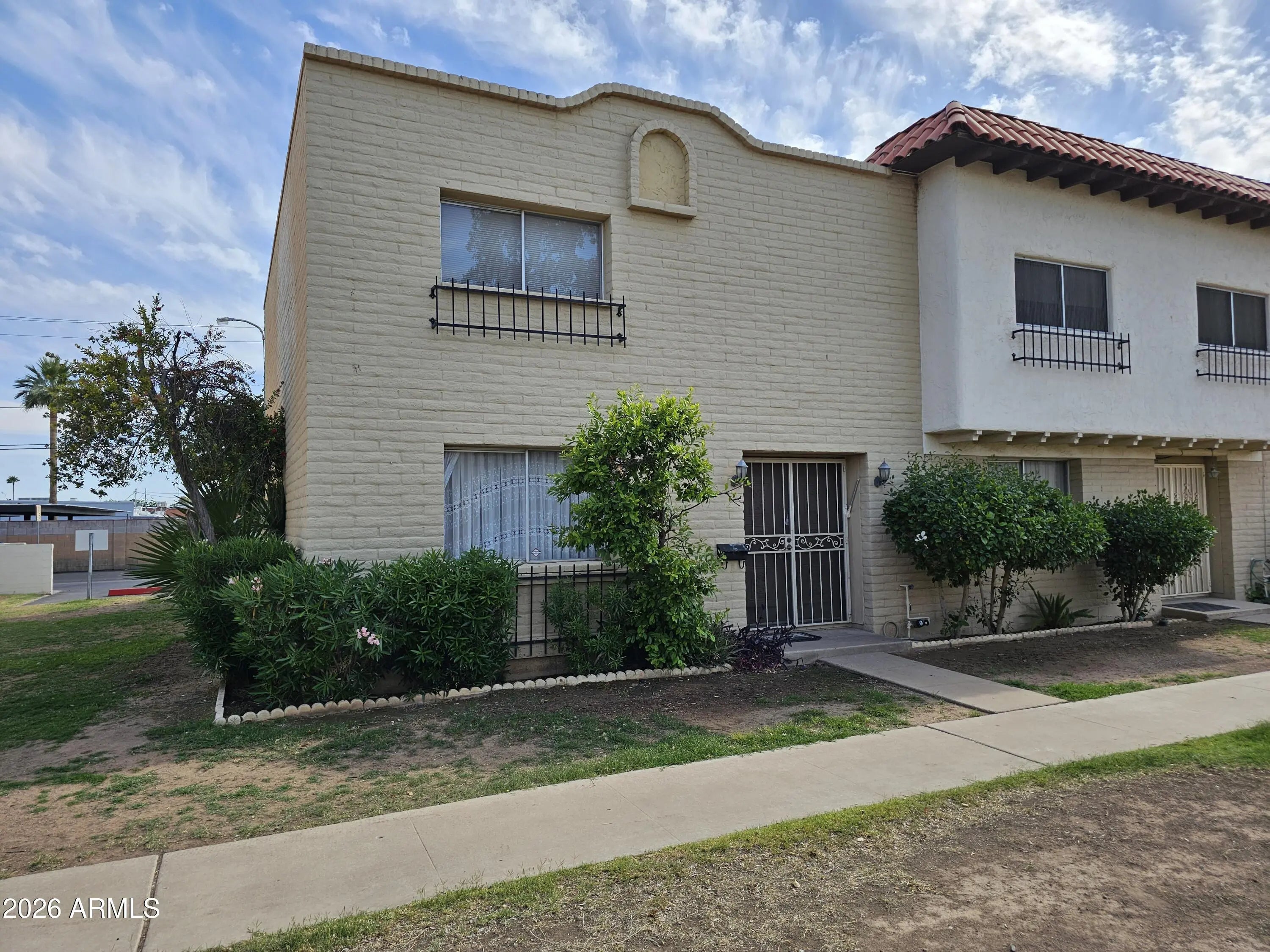 Photo of Listing #7008915