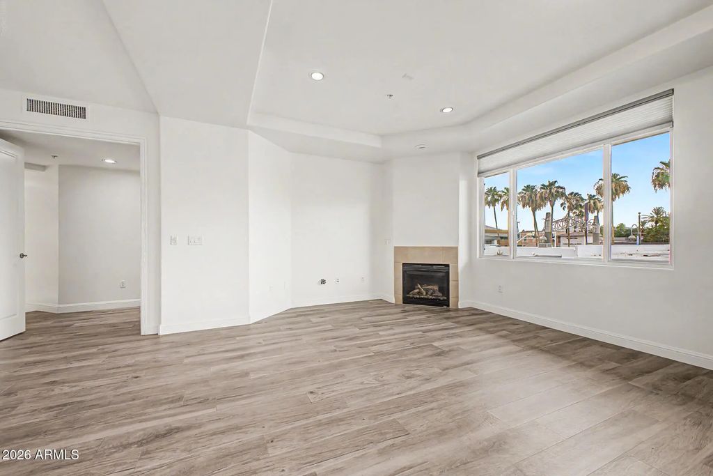 3801 N Goldwater Boulevard (unit 204), Scottsdale