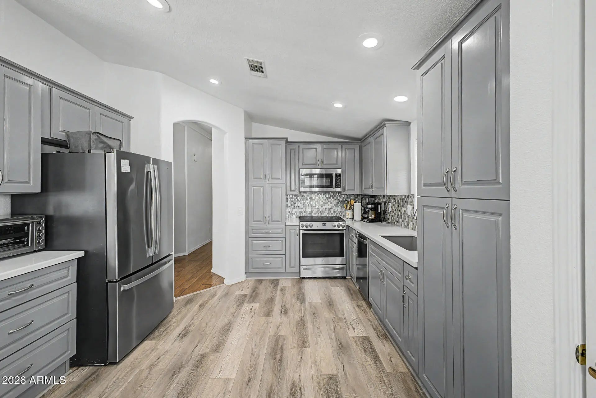 Photo of Listing #7009284