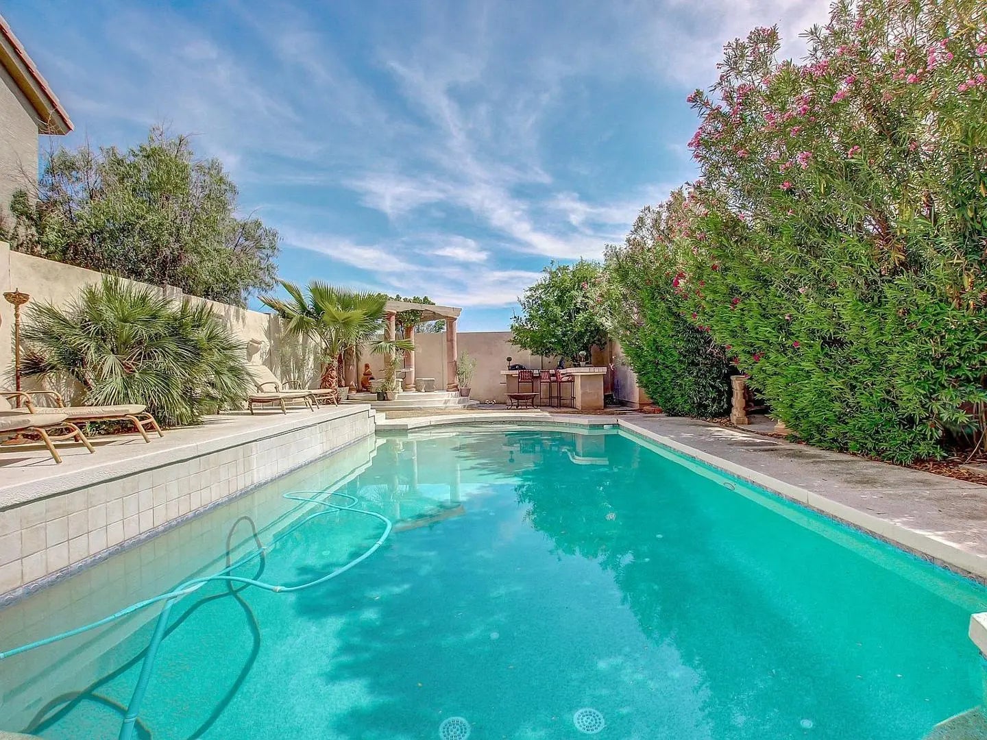 Photo of Listing #7009305