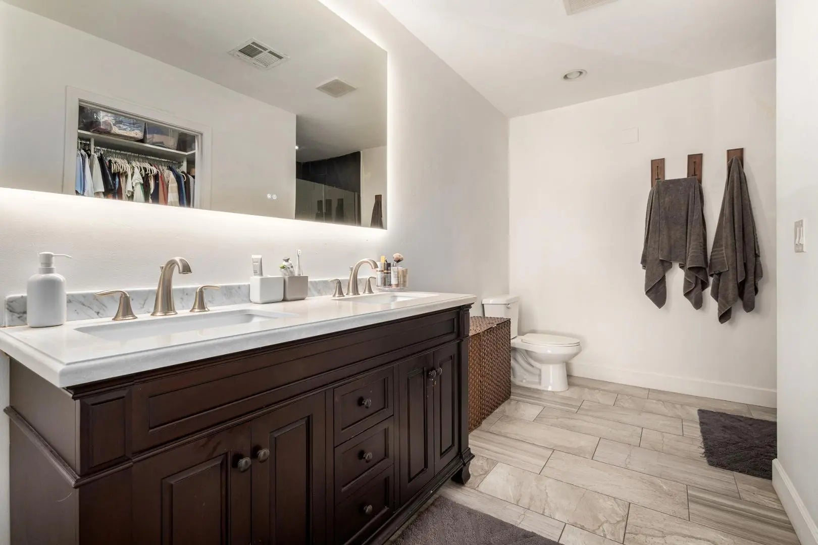 Photo of Listing #7009378