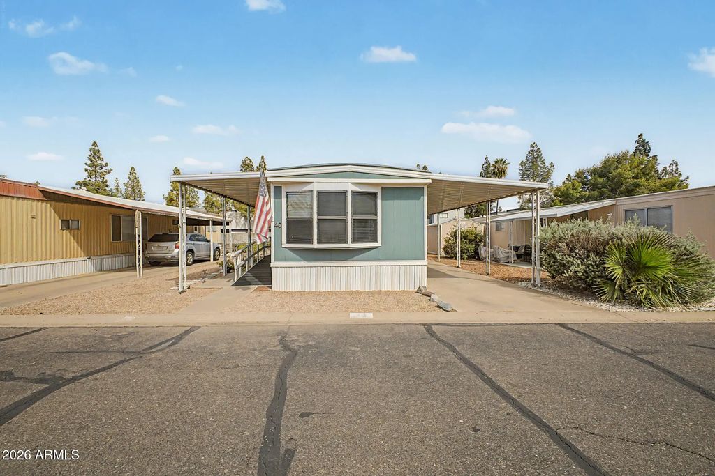 535 S Alma School Road (unit 40), Mesa
