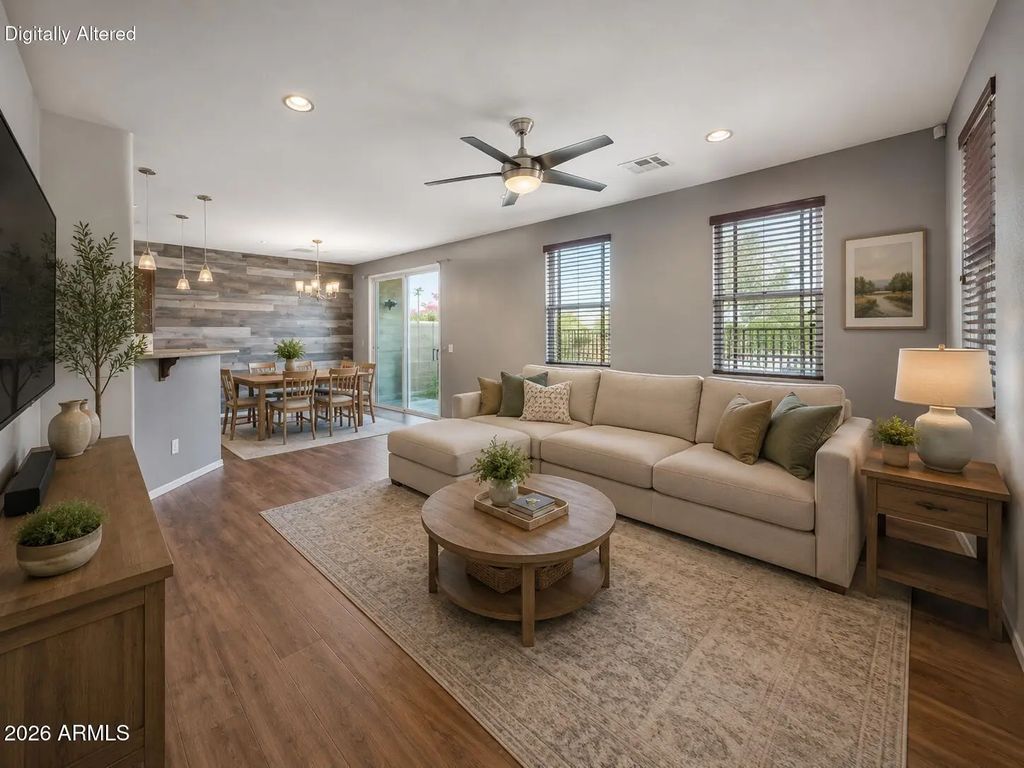 3064 E Dunbar Drive, Phoenix